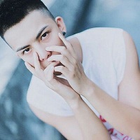 2017最新男生头像精选，小巷中的秘密时尚殿堂风采展示。